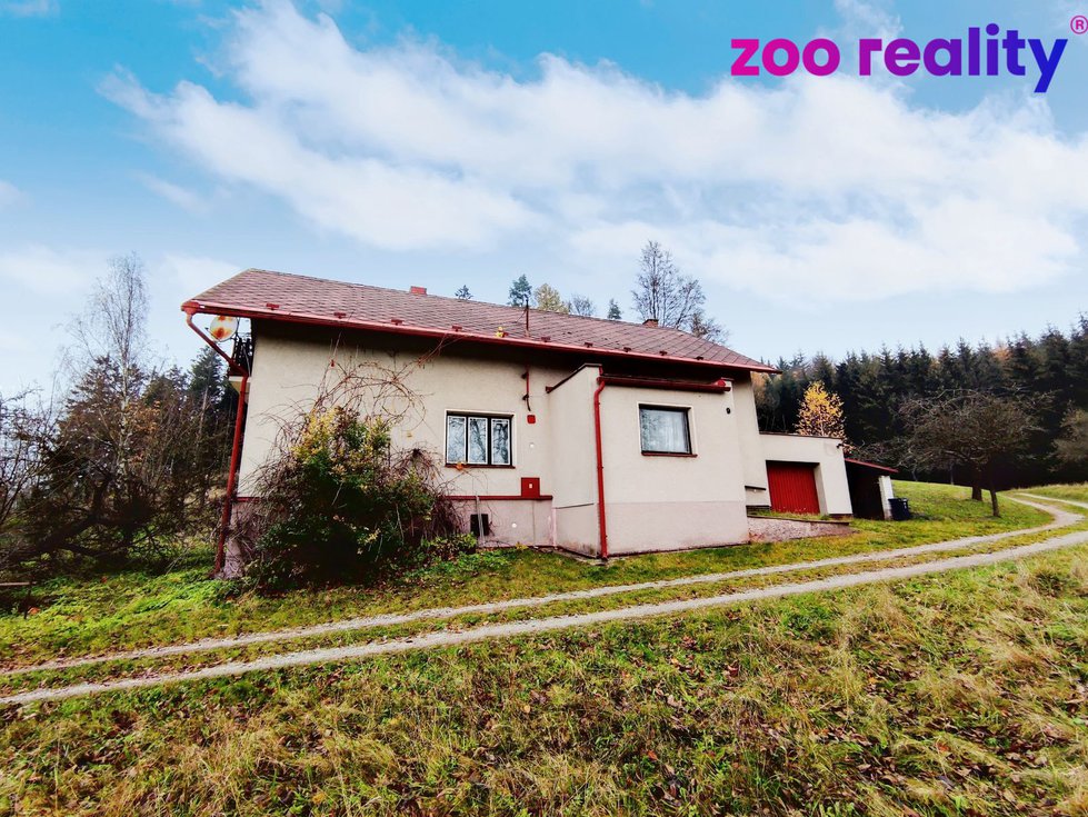 Prodej rodinného domu 200 m², Červený Kostelec