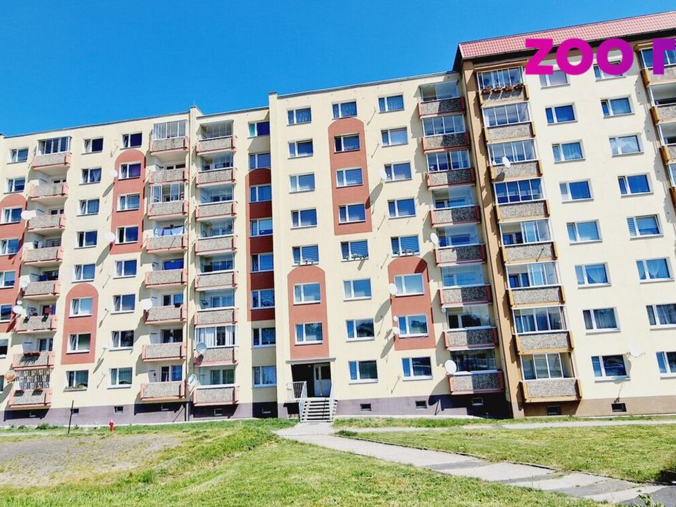 Pronájem bytu 1+1 37 m², Jirkov