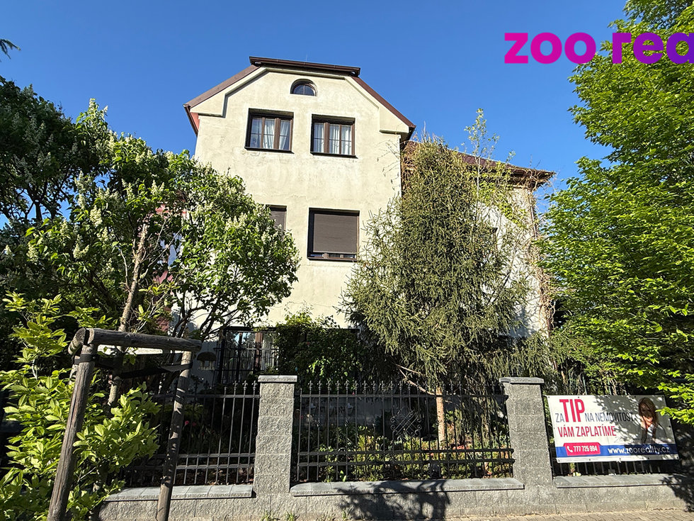 Pronájem bytu 2+kk 70 m², Chomutov