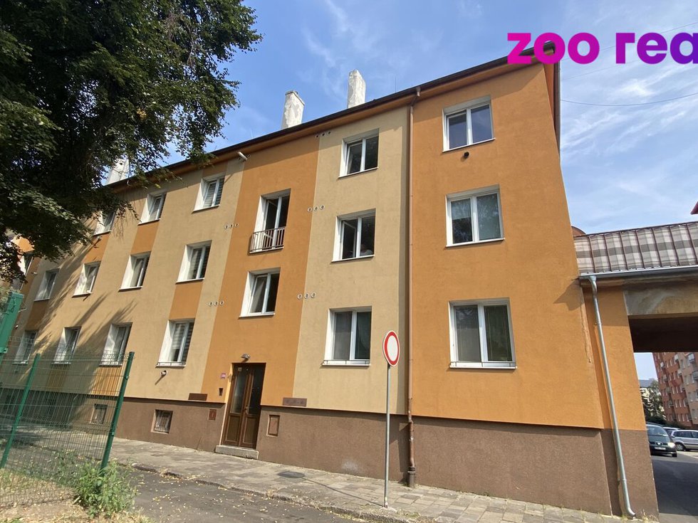 Pronájem bytu 2+1 77 m², Chomutov