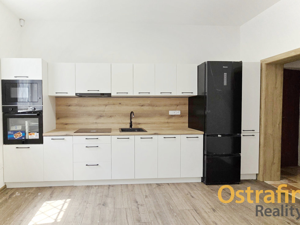 Pronájem bytu 2+1 90 m², Ostrava