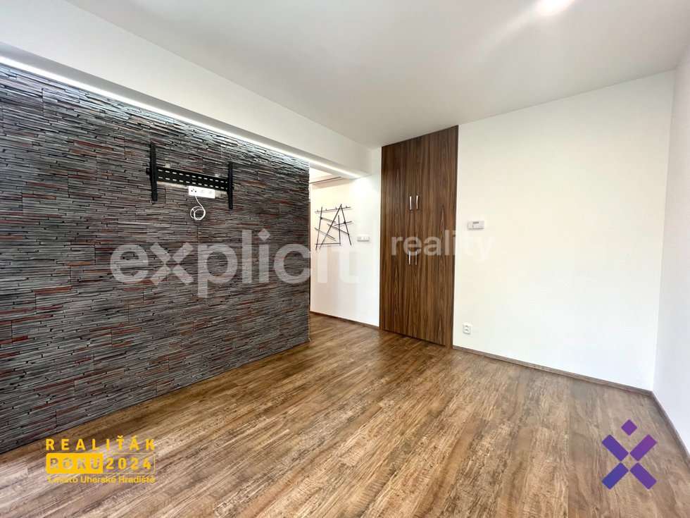Prodej bytu 2+kk, 54 m² - Uhersky Brod, okres