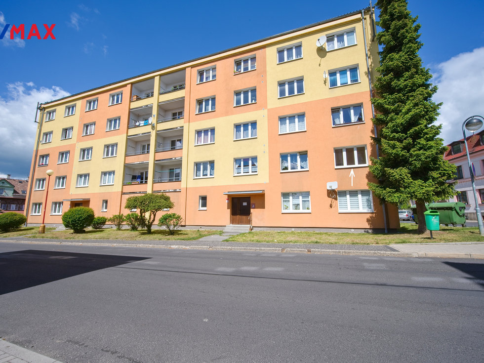 Pronájem bytu 3+1 54 m², Aš