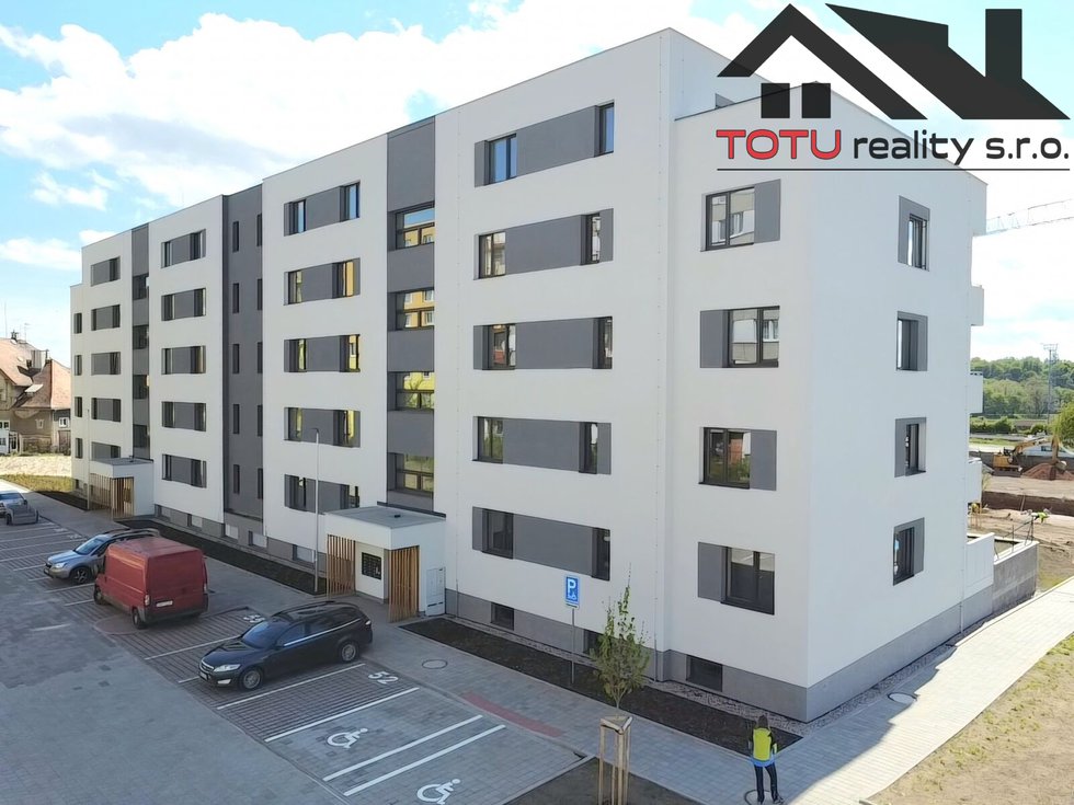 Pronájem bytu 2+kk 58 m², Jaroměř