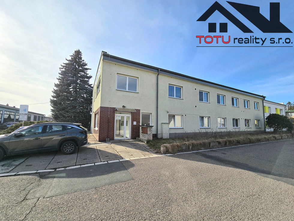 Pronájem bytu 1+1 32 m², Jaroměř