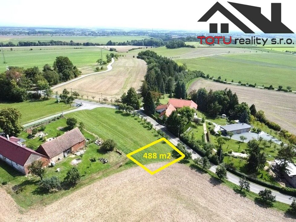 Pronájem zahrady 488 m², Habřina