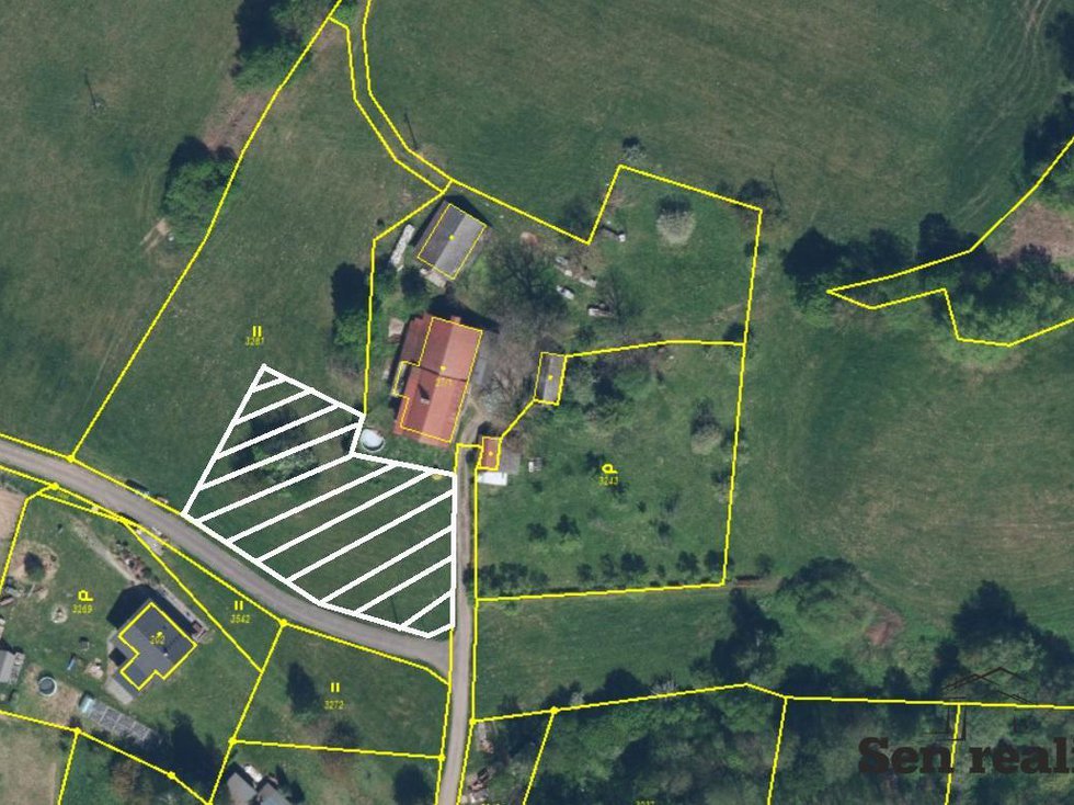 Prodej stavební parcely 1500 m², Liberk