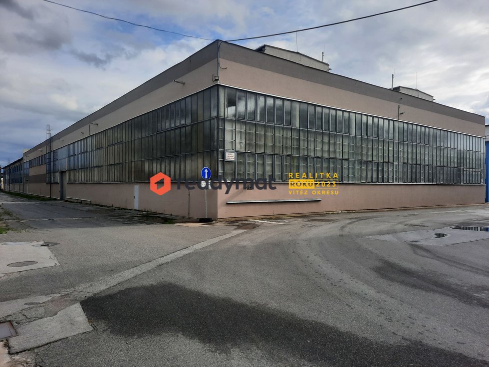 Pronájem skladu 3070 m², Hodonín