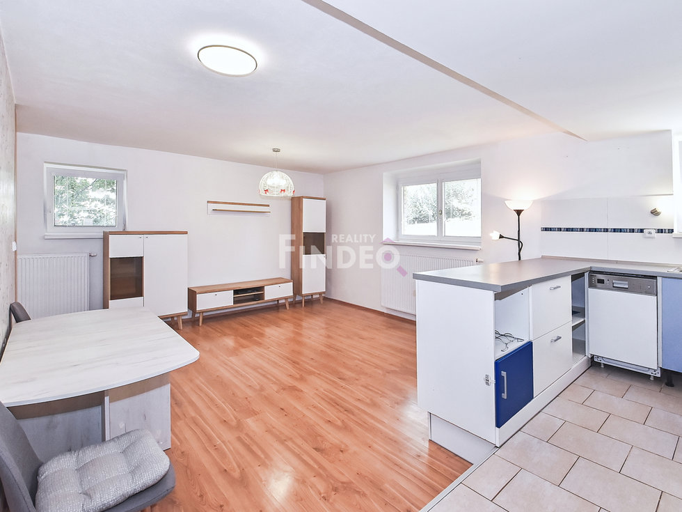 Prodej bytu 3+kk 76 m², Beroun
