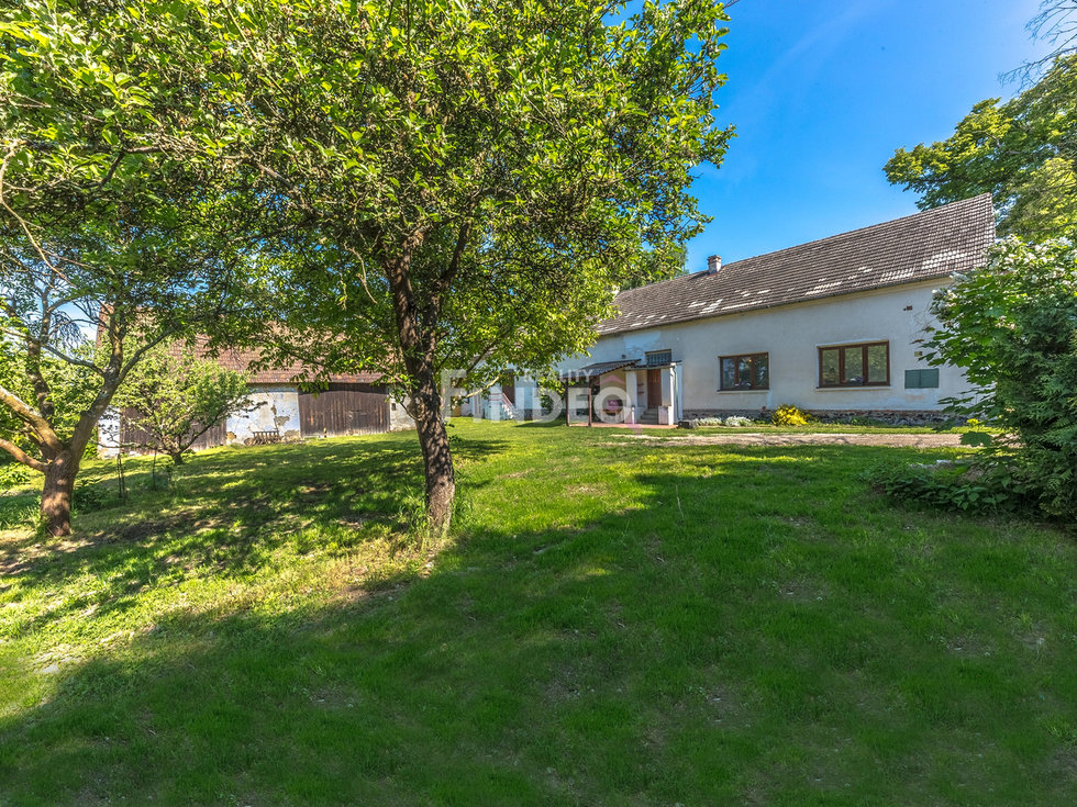 Prodej rodinného domu 240 m², Vísky