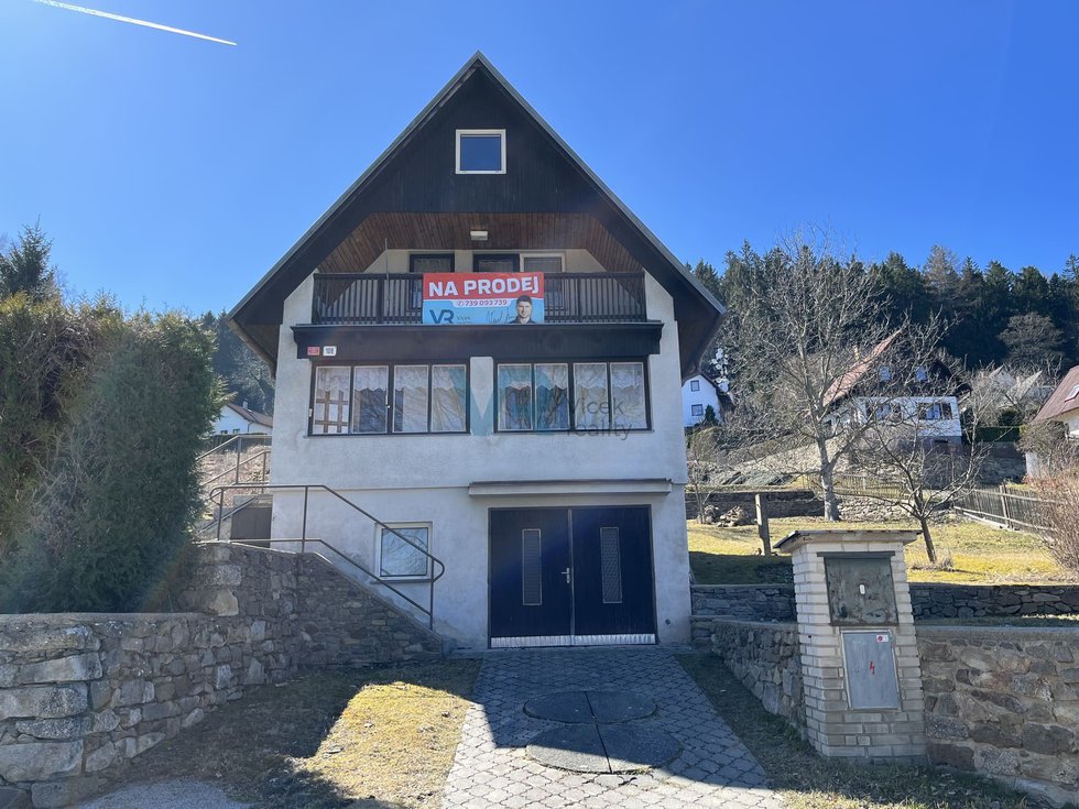 Prodej rodinného domu 150 m², Horní Stropnice