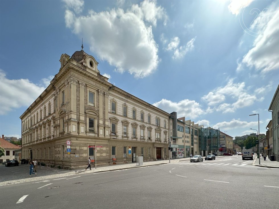 Prodej činžovního domu 2468 m², Třebíč