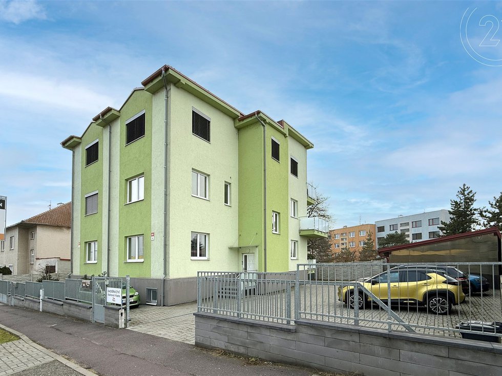 Prodej bytu 2+kk 64 m², Znojmo