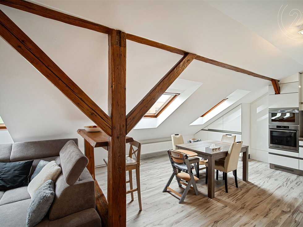 Prodej bytu 4+kk 145 m², Znojmo