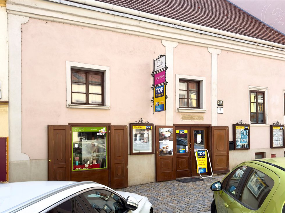 Prodej obchodu 330 m², Znojmo