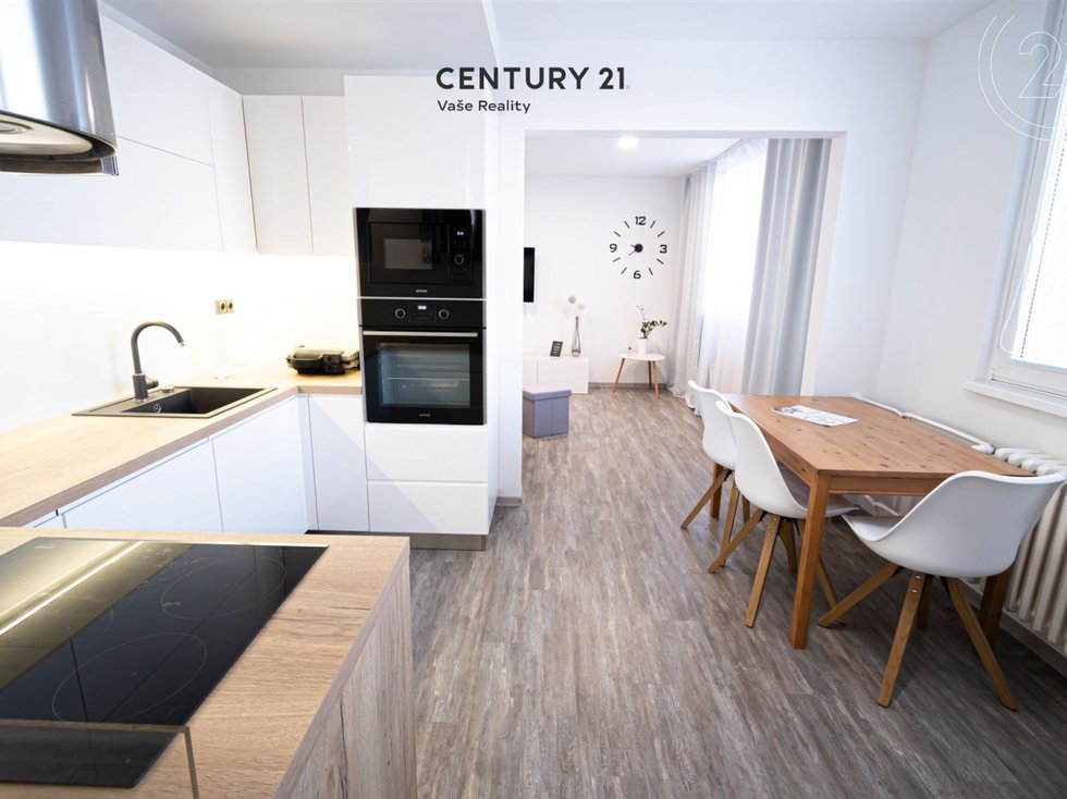 Pronájem bytu 3+1 74 m², Znojmo