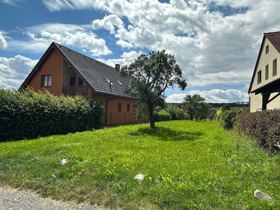 Prodej stavební parcely 1453 m², Přibyslavice