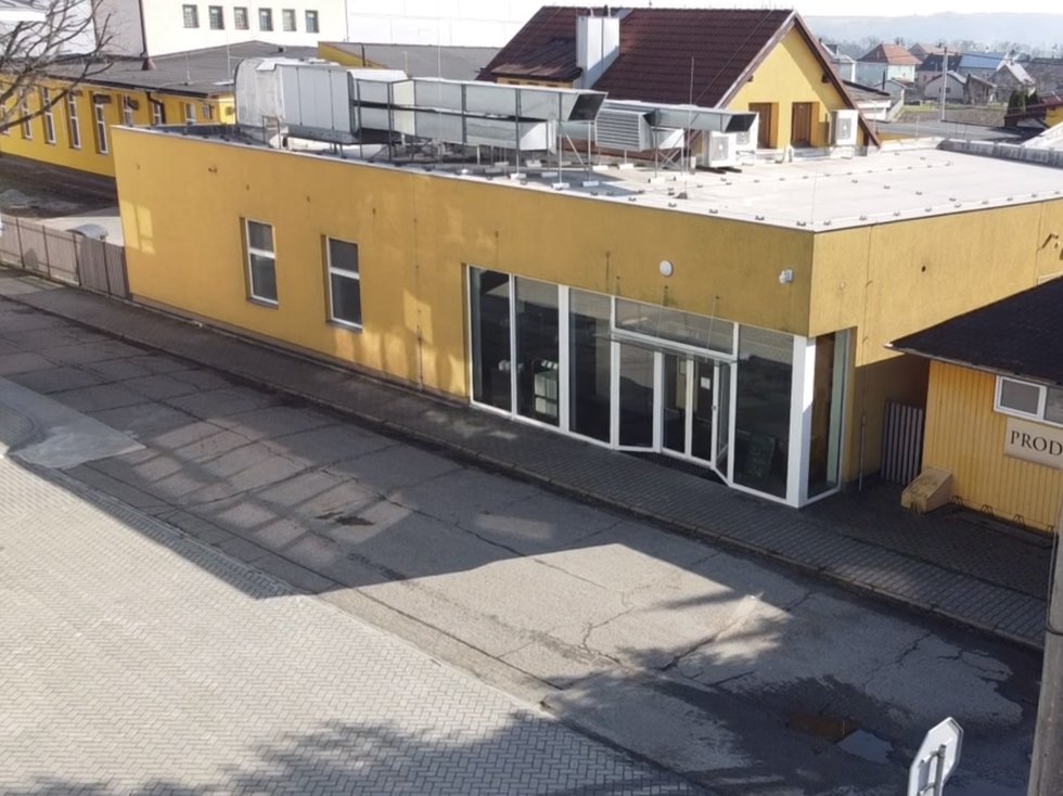 Sídlo firmy Dolní Benešov wwwSALESGROUPcz (6).jpg