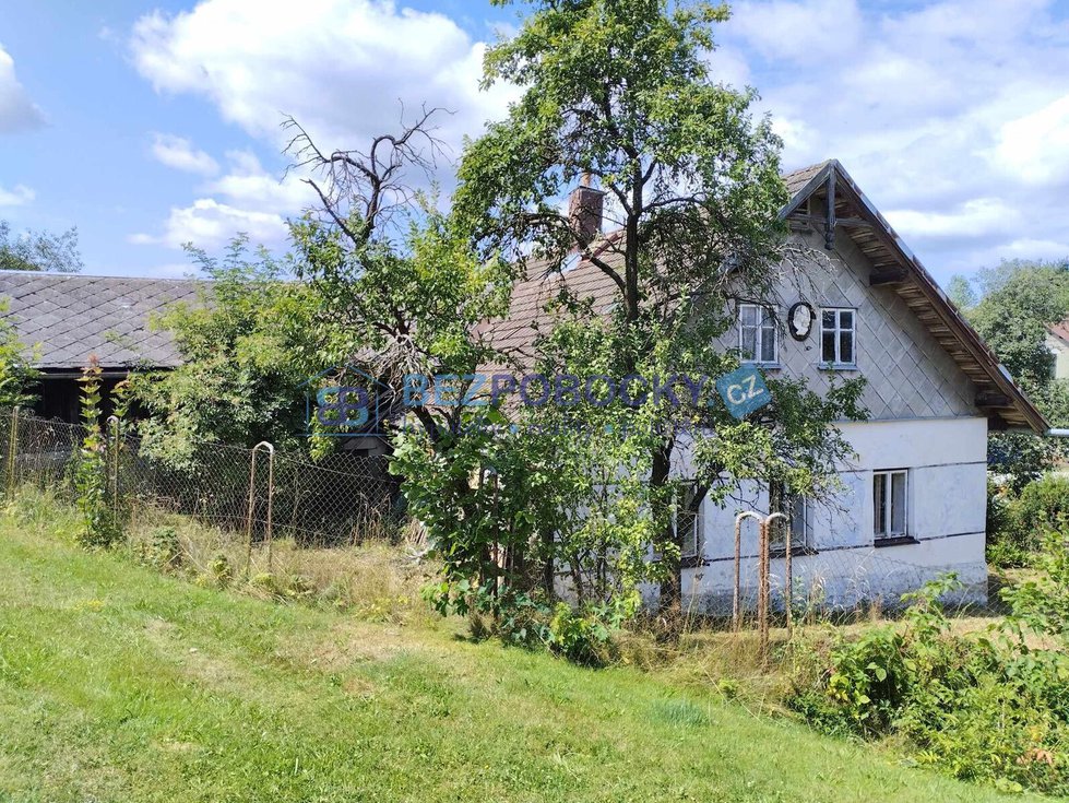 Prodej rodinného domu 80 m², Světnov