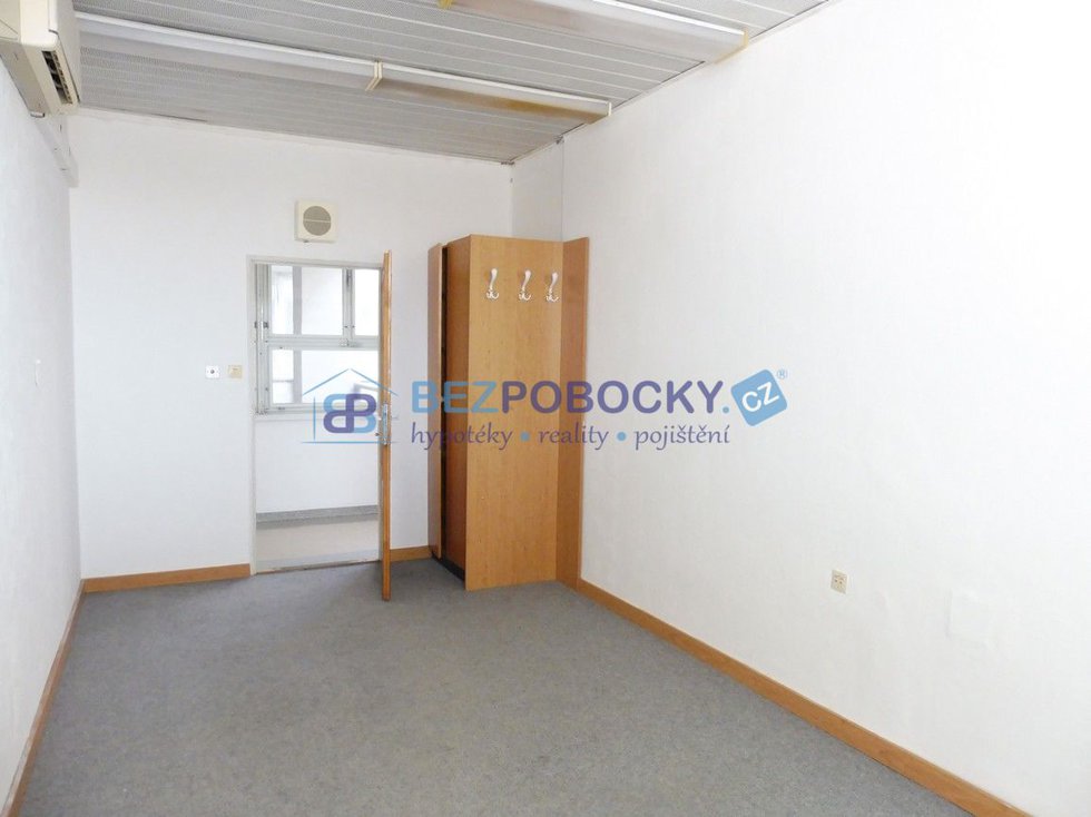 Pronájem kanceláře 1200 m², Havlíčkův Brod
