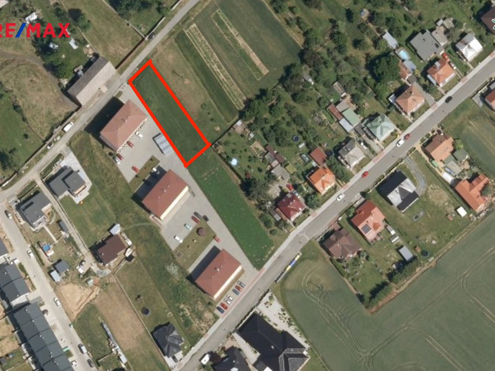 Prodej stavební parcely 733 m², Přáslavice
