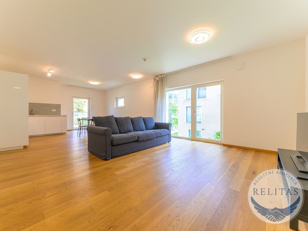 Pronájem bytu 2+kk 96 m², Praha