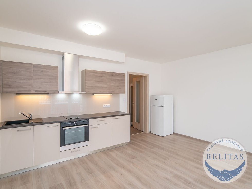 Pronájem bytu 1+kk, garsoniery 42 m², Praha