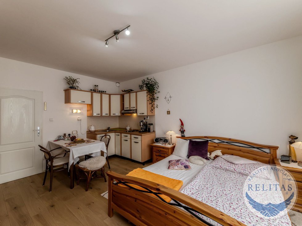 Prodej bytu 1+kk, garsoniery 28 m², Praha