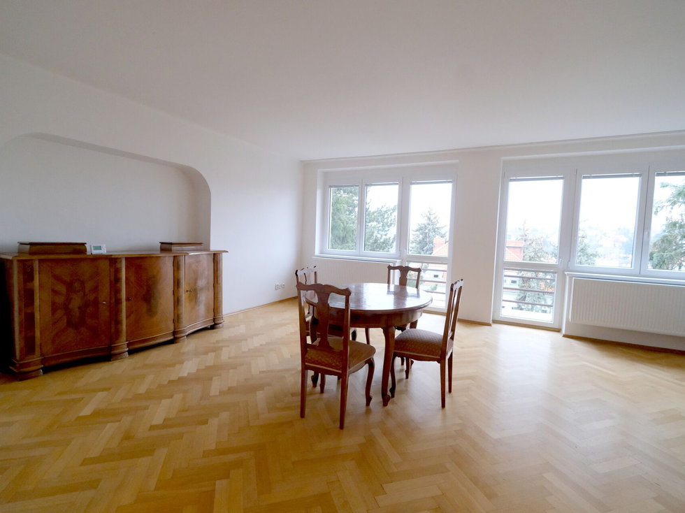 Pronájem bytu 3+1 150 m², Praha