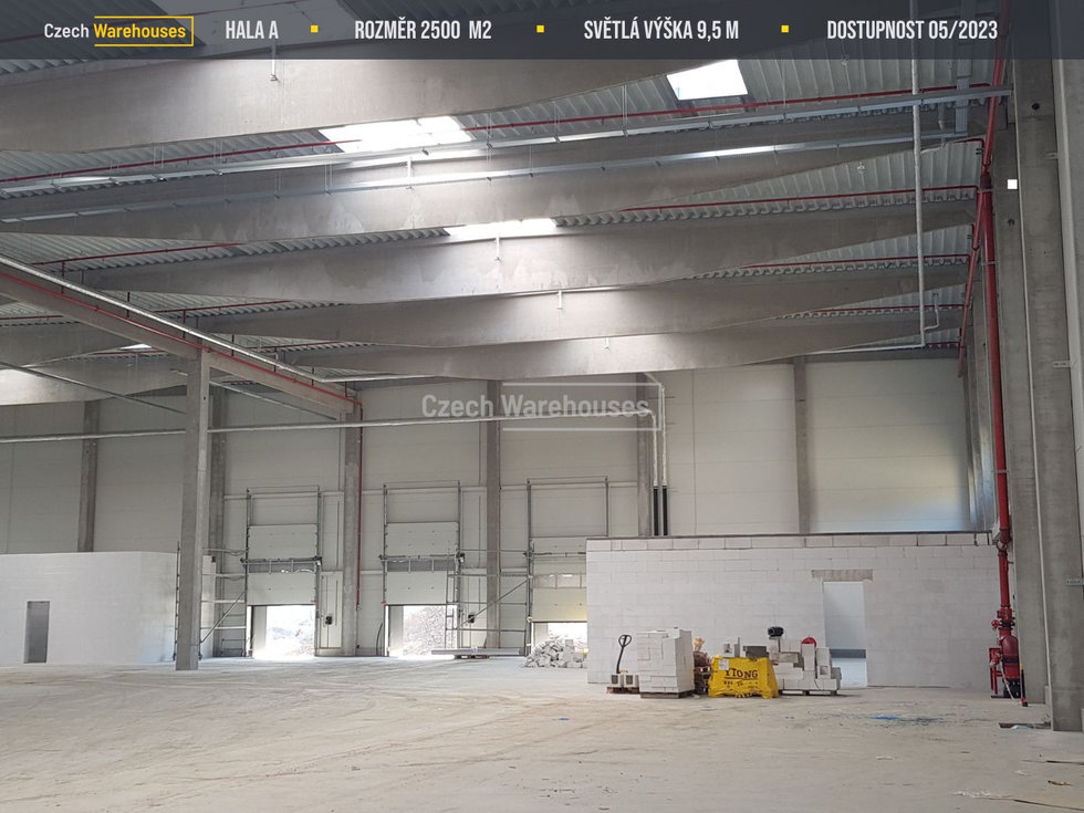 Pronájem skladu 2510 m², Lázně Toušeň