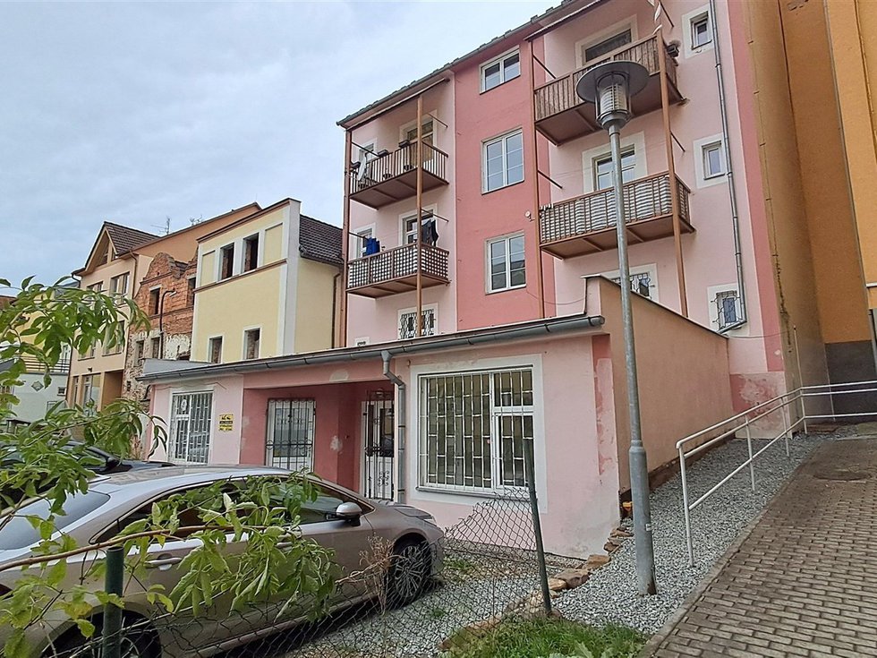 Pronájem obchodu 59 m², Strakonice