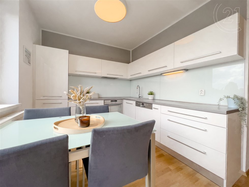 Pronájem bytu 3+kk 96 m², Brno