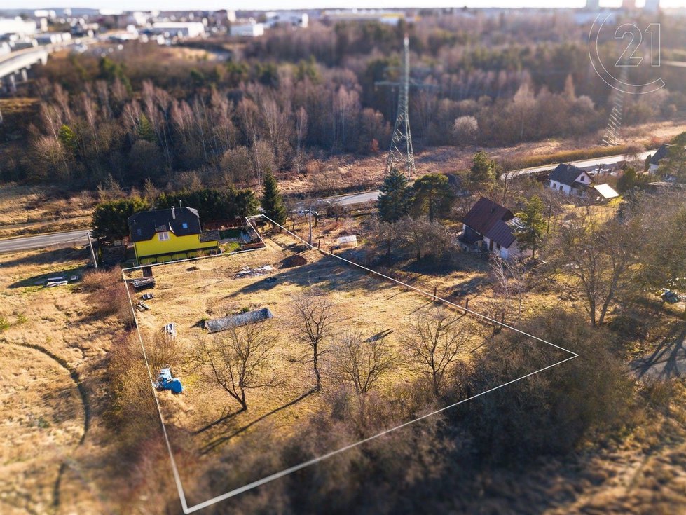 Prodej stavební parcely 1867 m², Plzeň