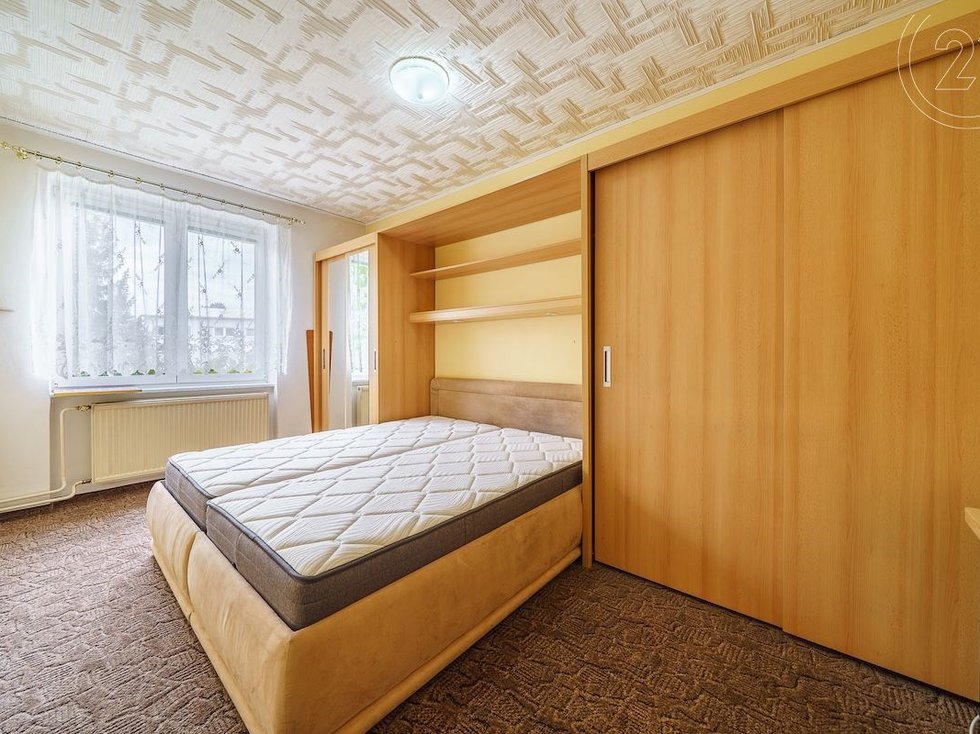 Prodej bytu 2+1 43 m², Velká Hleďsebe