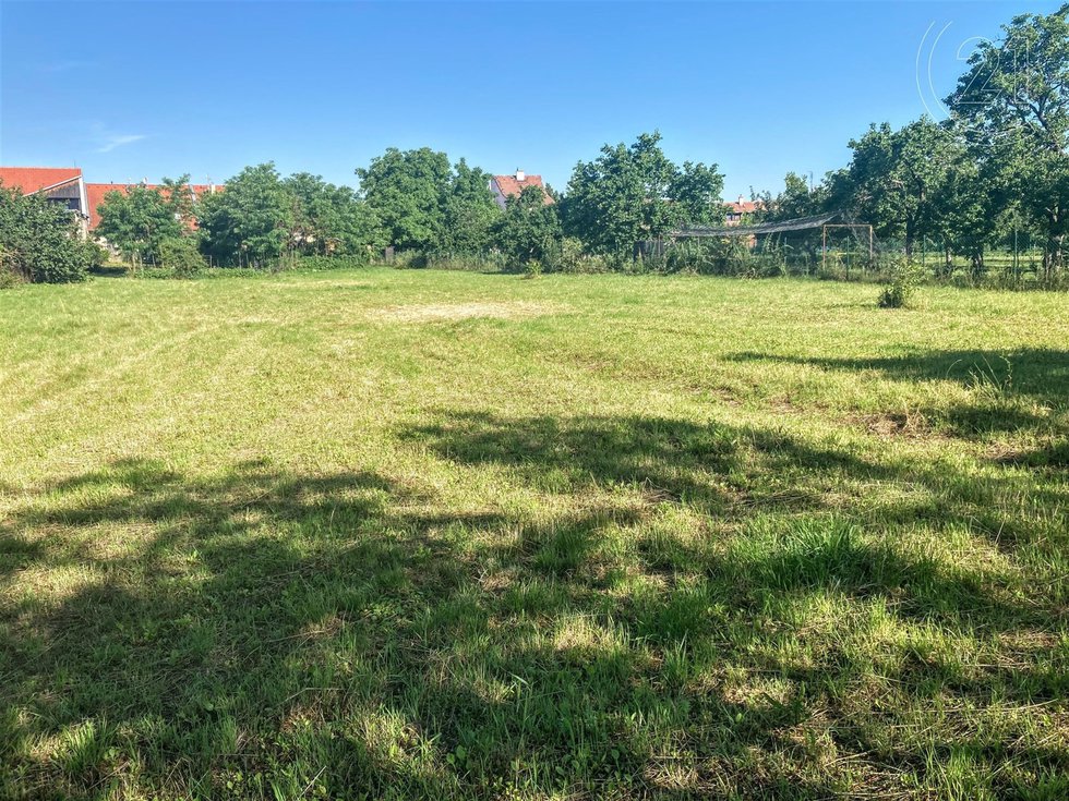 Prodej zahrady 1348 m², Modřice