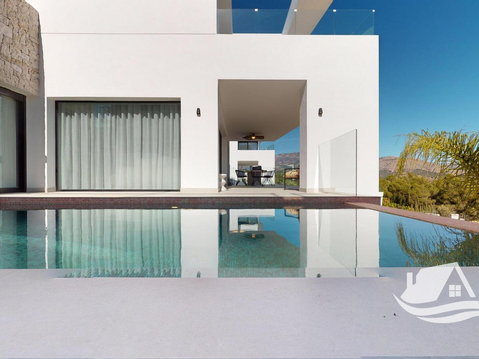 Prodej rodinného domu 280 m²