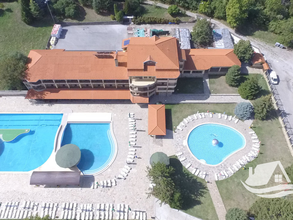 Prodej hotelu, penzionu 2441 m²