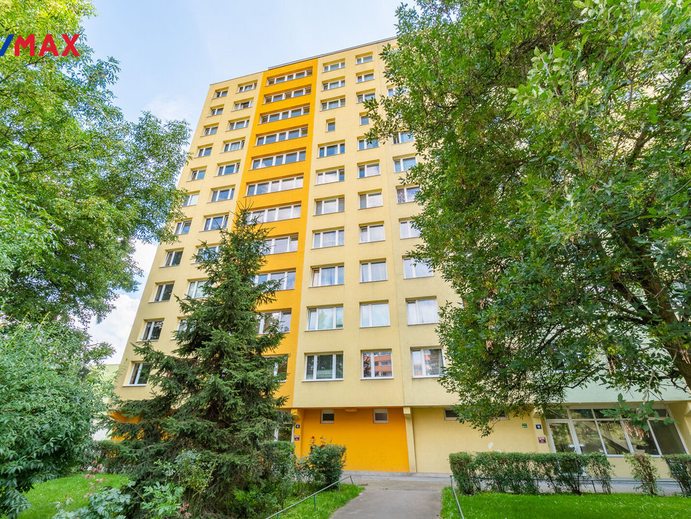 Pronájem bytu 1+kk, garsoniery 32 m², Praha