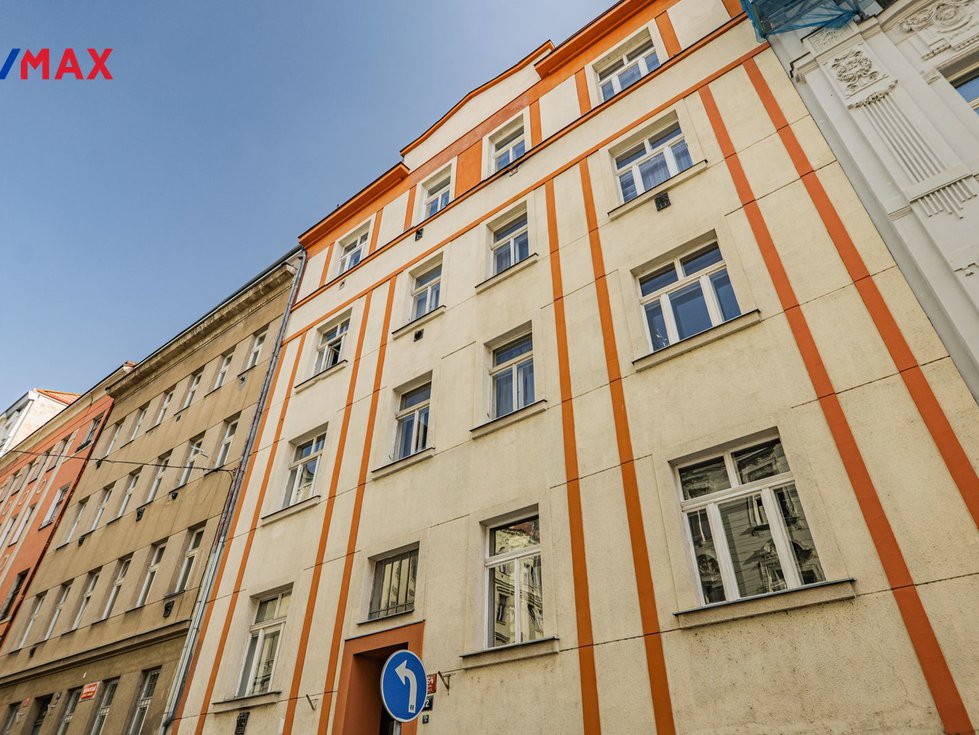 Prodej bytu 3+1 248 m², Praha
