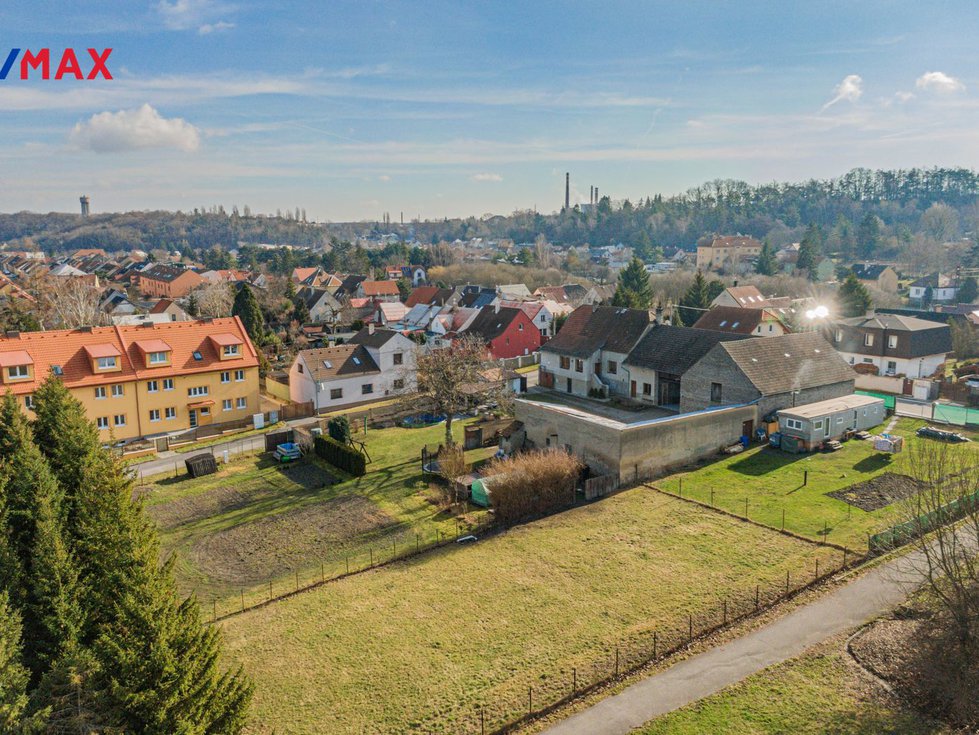 Prodej stavební parcely 1449 m², Kladno