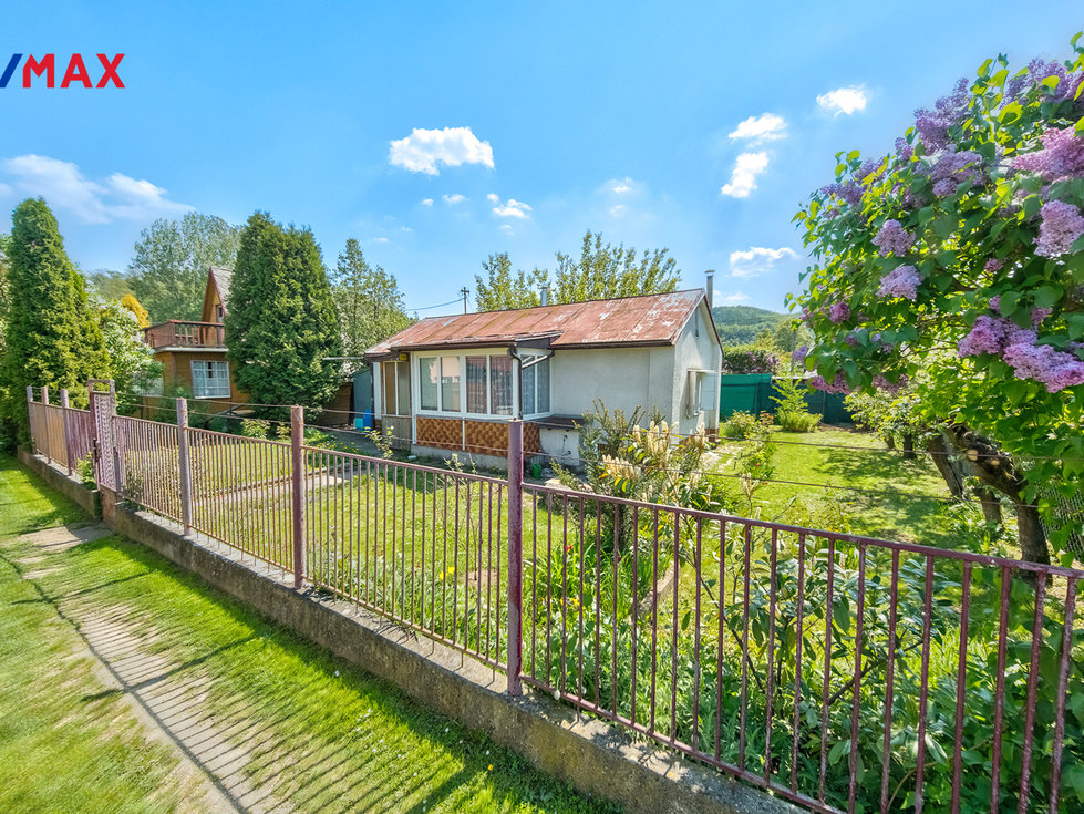 Prodej chaty 58 m², Černošice
