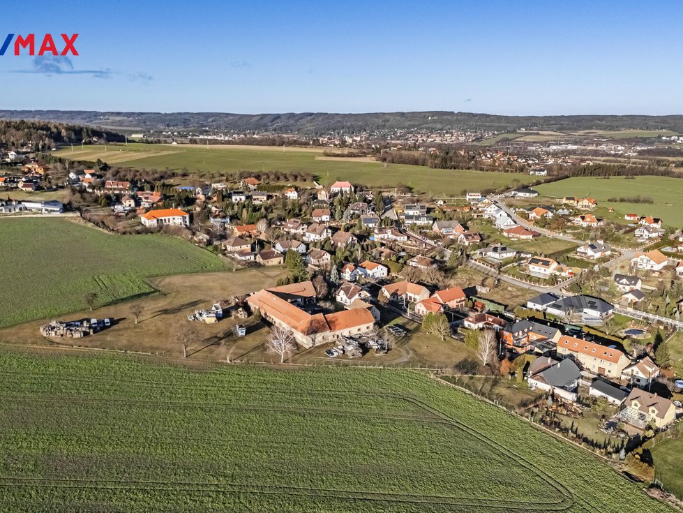 Prodej stavební parcely 2230 m², Zahořany