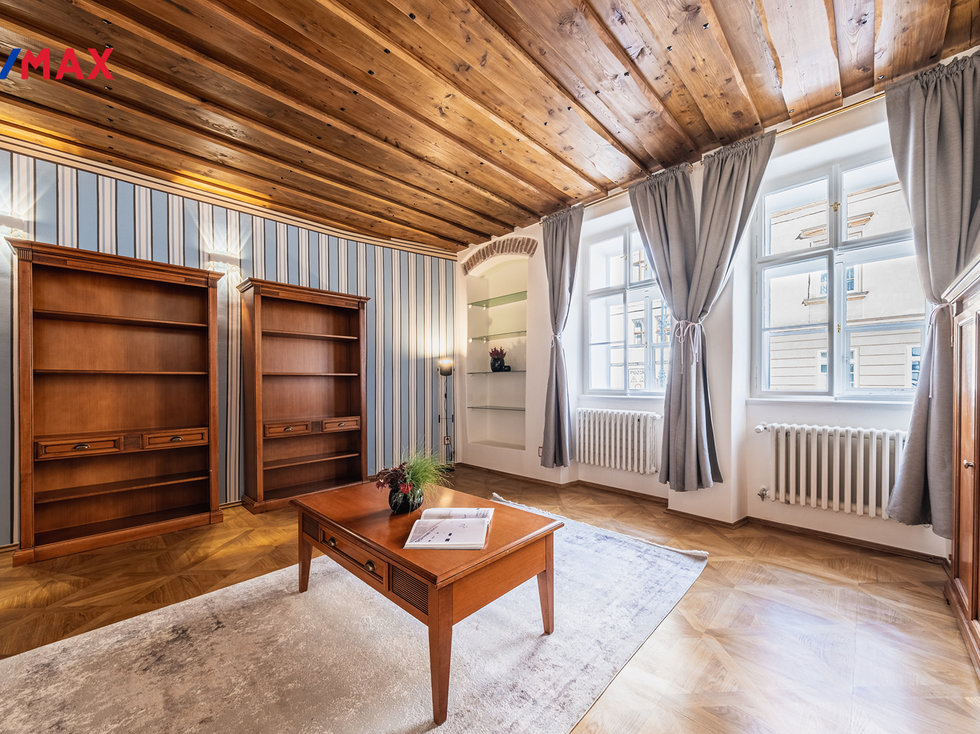 Pronájem bytu 3+1 85 m², Praha