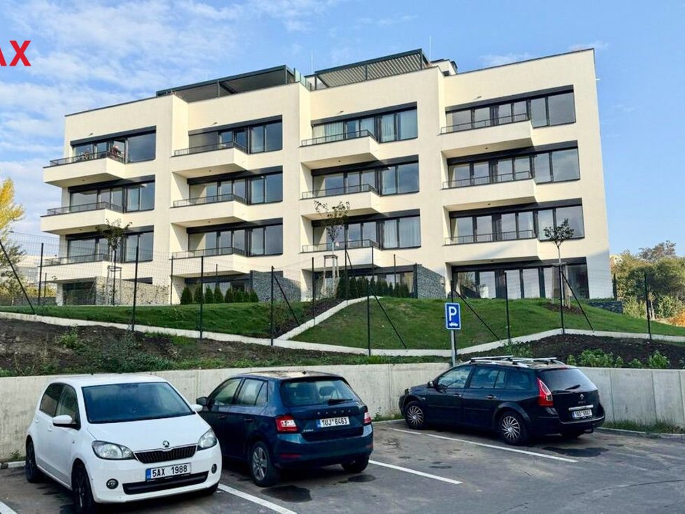 Pronájem bytu 2+kk 50 m², Praha