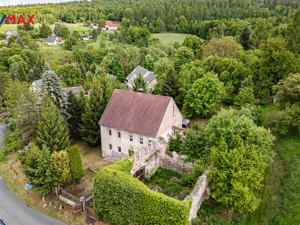 Prodej rodinného domu 300 m², Malečov