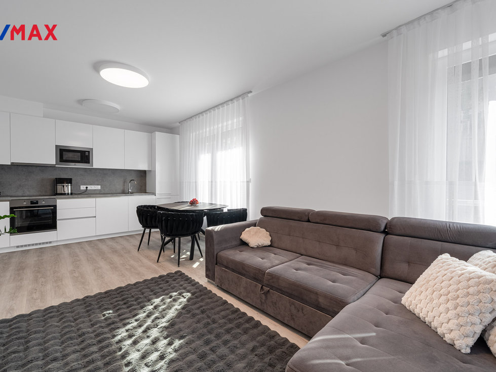 Prodej bytu 2+kk 58 m², Praha