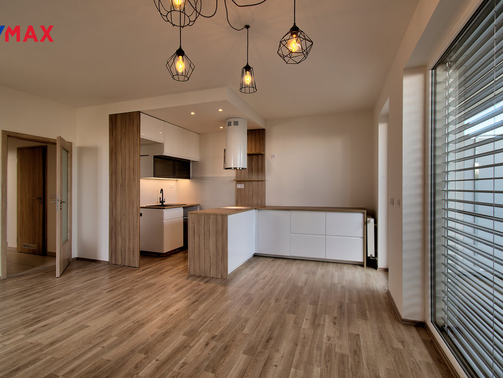 Prodej bytu 2+kk 57 m², Jinočany