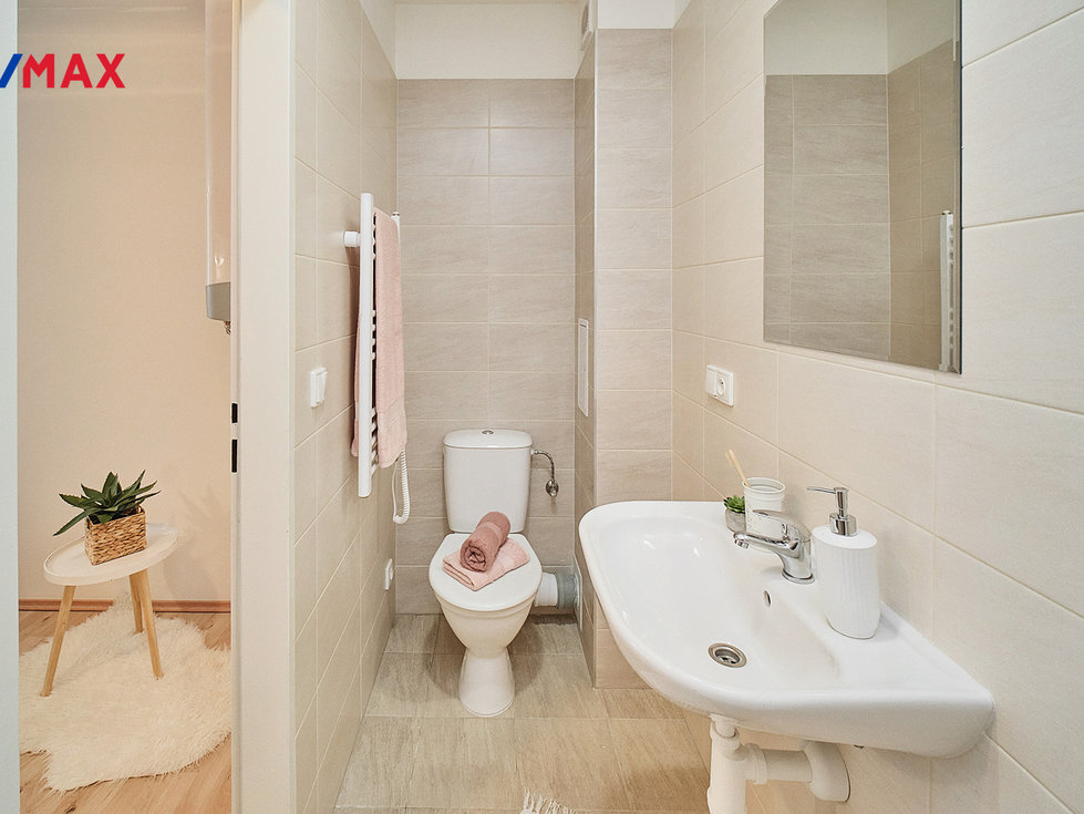 Prodej bytu 1+kk, garsoniery 20 m², Škvorec