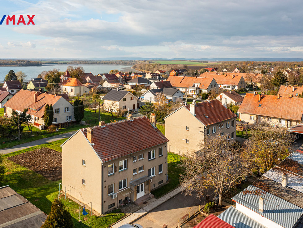 Prodej bytu 3+1 80 m², Pohořelice