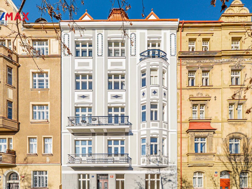 Prodej bytu 1+kk, garsoniery 30 m², Praha